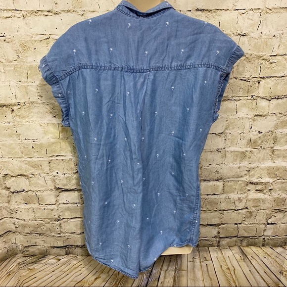 Jacks Girlfriend Blue Tencel Palm Tree Button Up - Picture 3 of 5